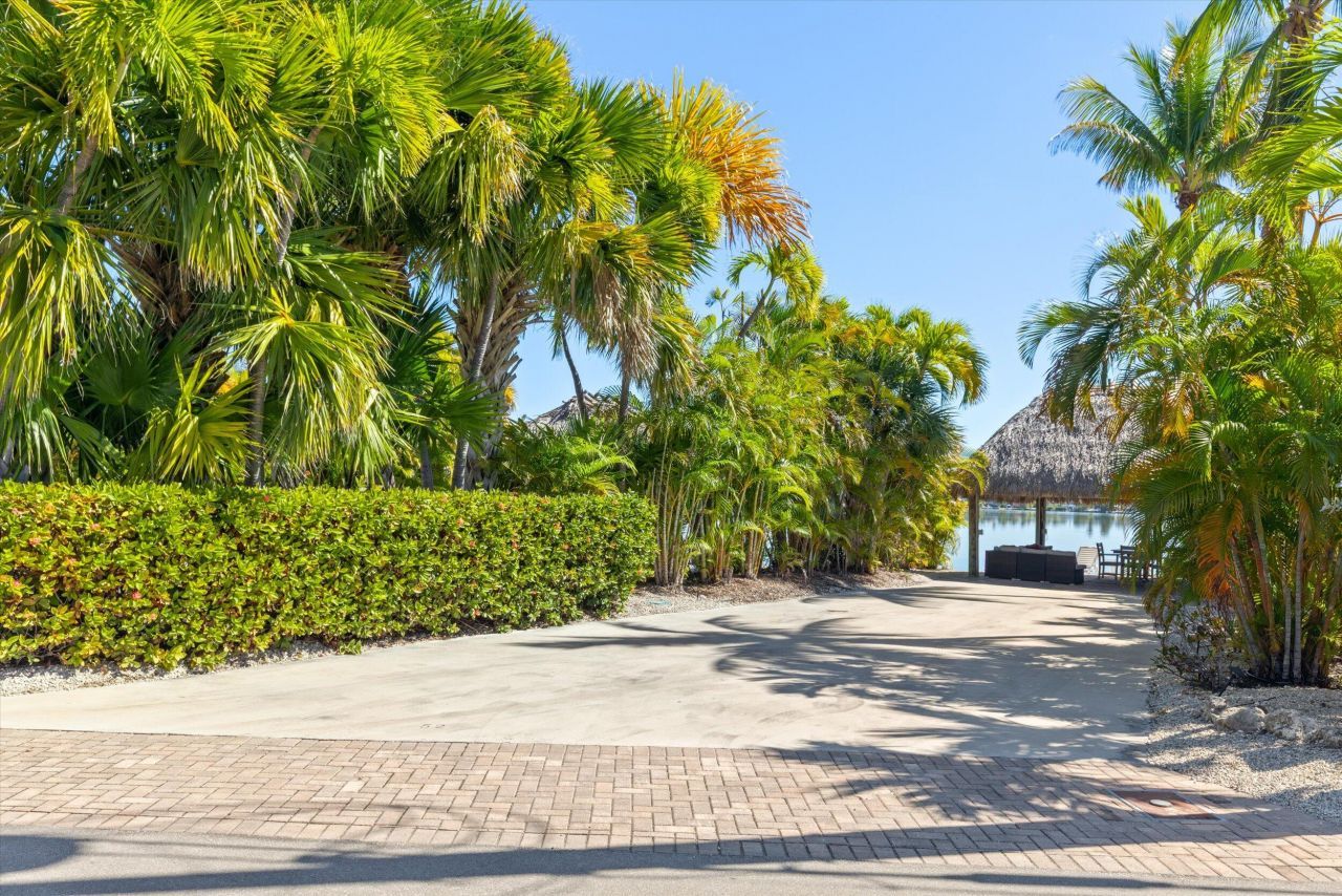 2950 Overseas Highway, Lot ## 52, Saddle Bunch, FL 33040 Photo