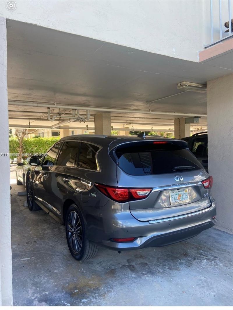 1731 SE 15th St, Unit 514, Fort Lauderdale, FL 33316 Photo