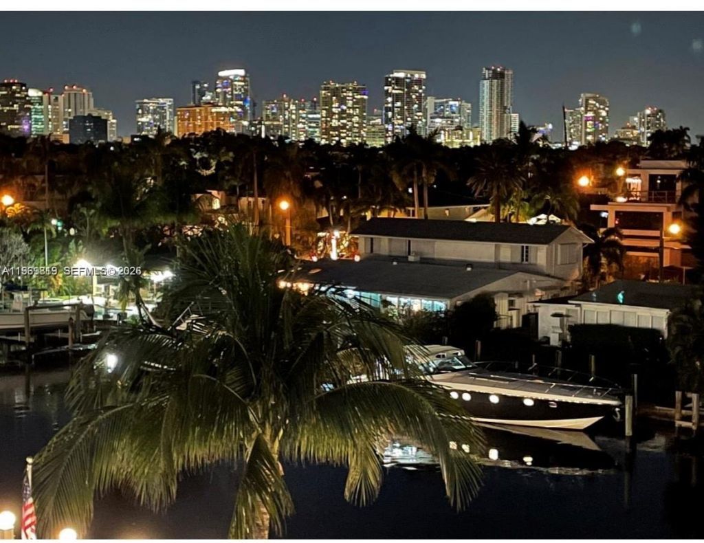 1731 SE 15th St, Unit 514, Fort Lauderdale, FL 33316 Photo