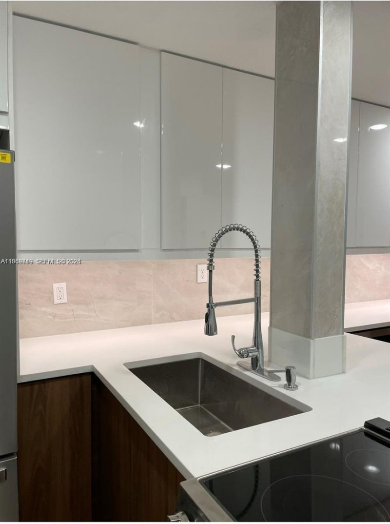 1731 SE 15th St, Unit 514, Fort Lauderdale, FL 33316 Photo