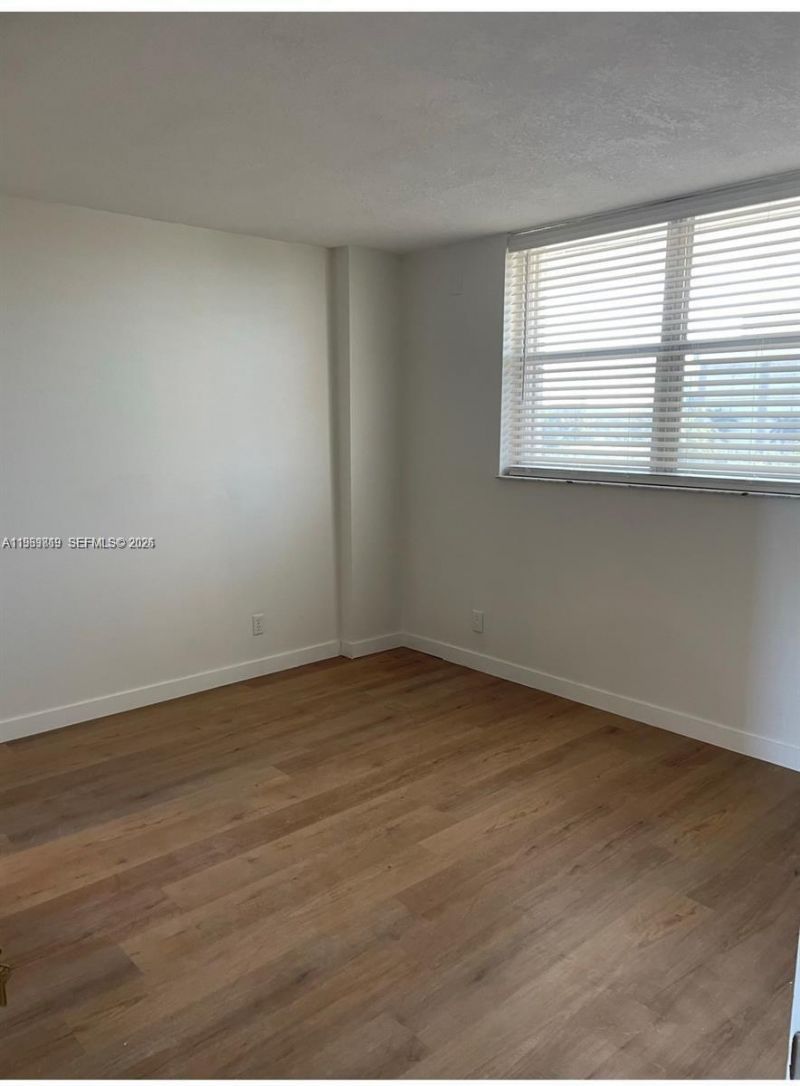 1731 SE 15th St, Unit 514, Fort Lauderdale, FL 33316 Photo