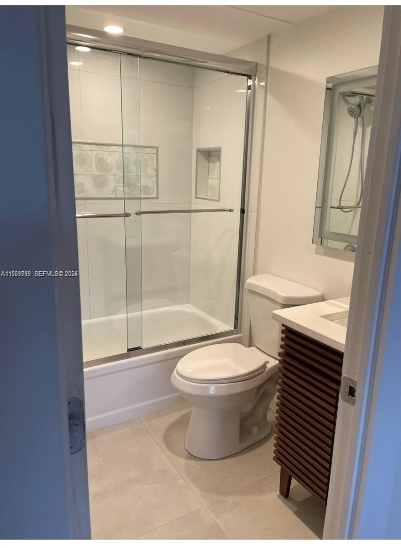 1731 SE 15th St, Unit 514, Fort Lauderdale, FL 33316 Photo