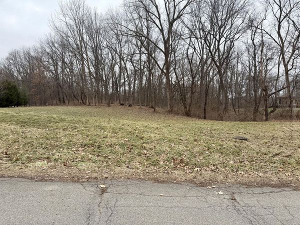 2400 Throughwoods Drive, Valparaiso, IN 46385