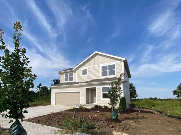 19362 Skyview Lane, Spring Hill, KS 66083