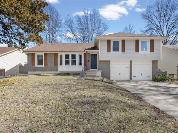 12525 Craig Avenue, Grandview, MO 64030