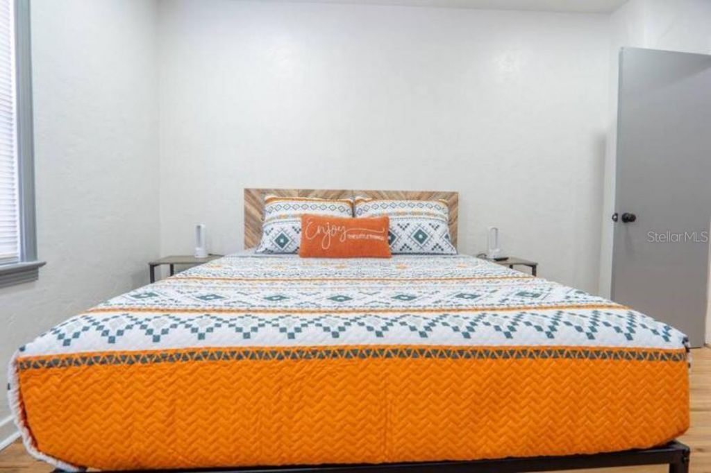 2008 Page Avenue, Orlando, FL 32806 Photo