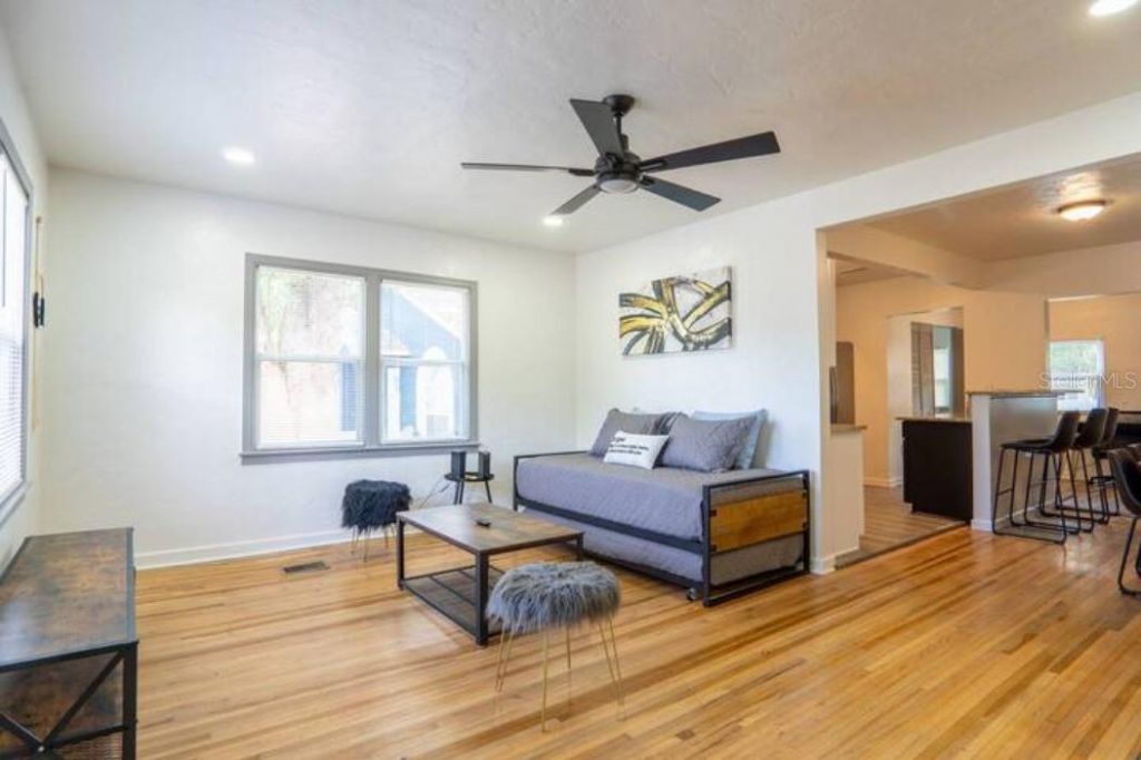 2008 Page Avenue, Orlando, FL 32806 Photo