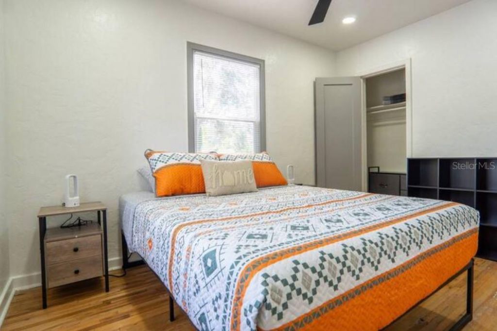 2008 Page Avenue, Orlando, FL 32806 Photo