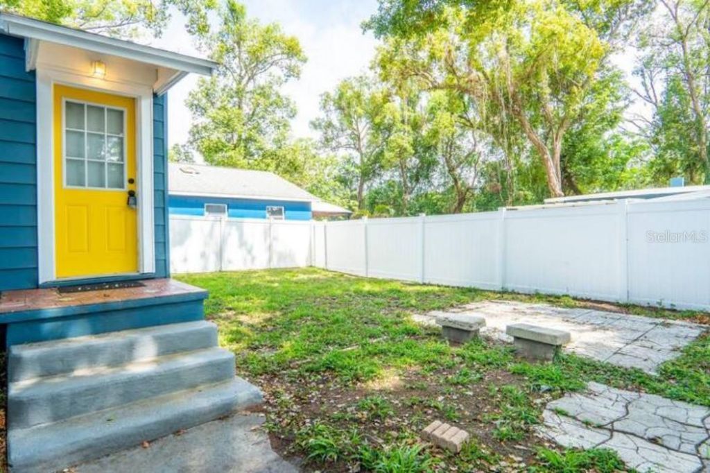 2008 Page Avenue, Orlando, FL 32806 Photo