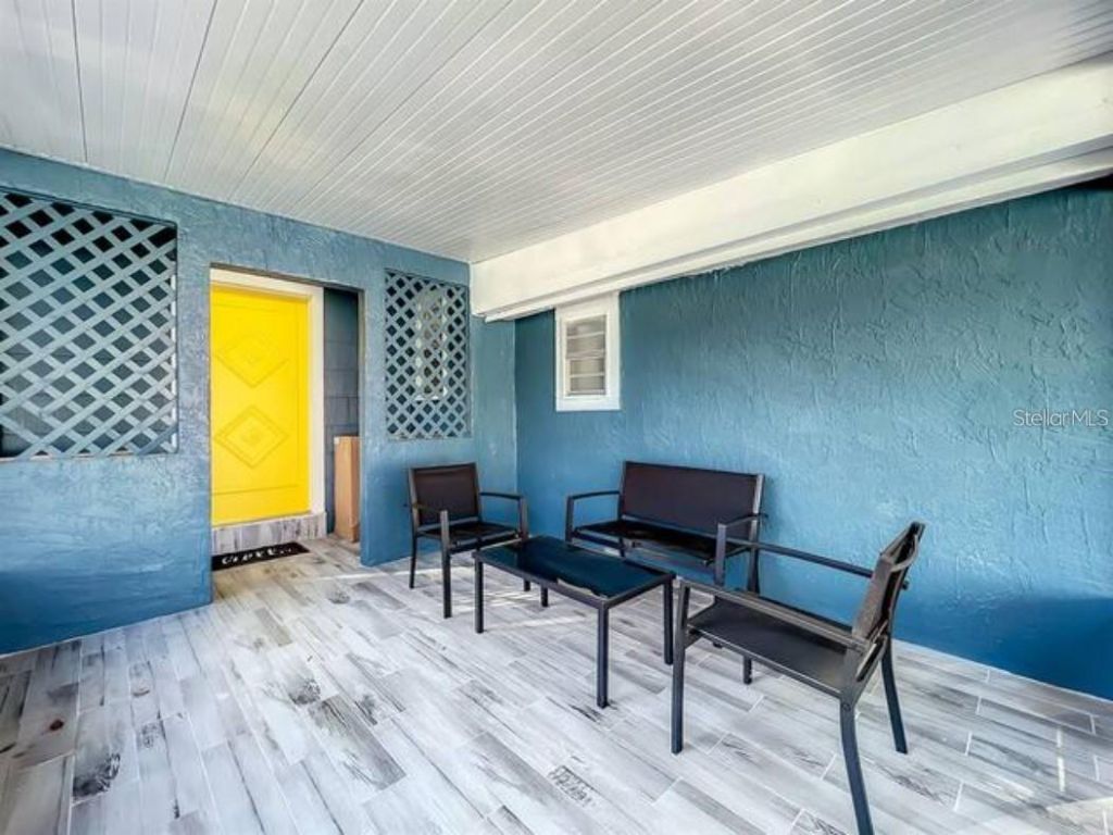 2008 Page Avenue, Orlando, FL 32806 Photo