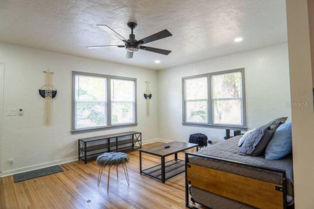 2008 Page Avenue, Orlando, FL 32806 Photo