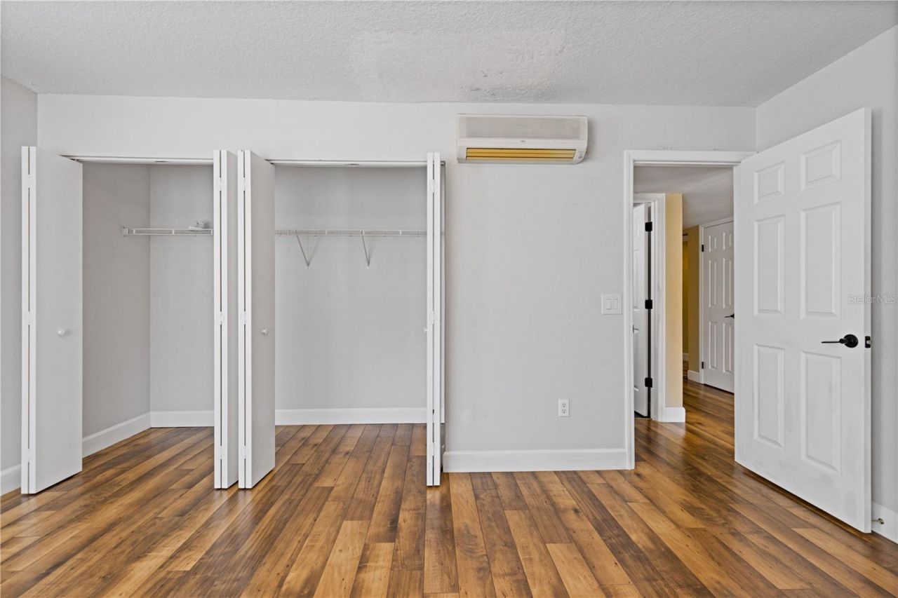 1621 NE 2nd Street, Unit 302, Ocala, FL 34470 Photo