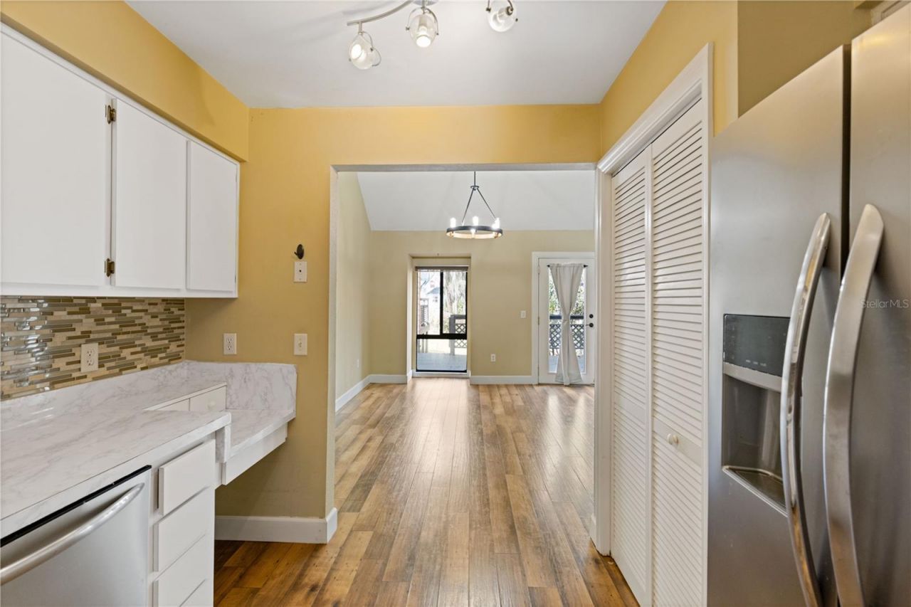 1621 NE 2nd Street, Unit 302, Ocala, FL 34470 Photo