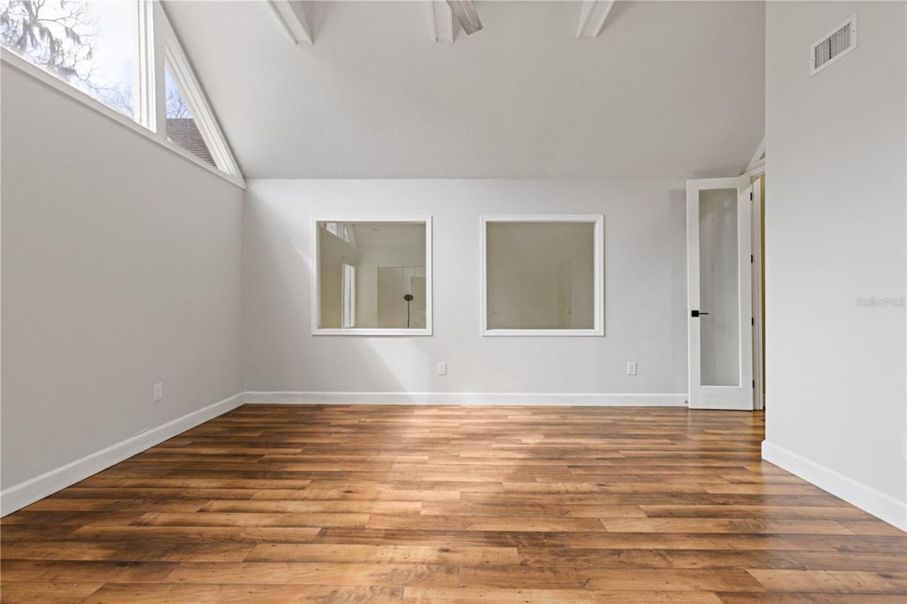 1621 NE 2nd Street, Unit 302, Ocala, FL 34470 Photo