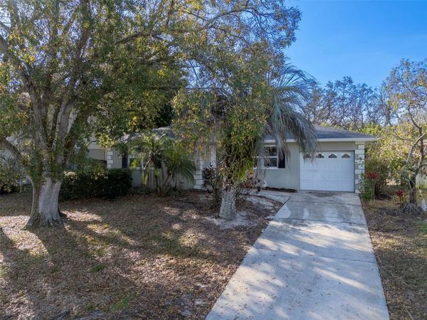 55 GULFWINDS DRIVE, PALM HARBOR, FL 34683