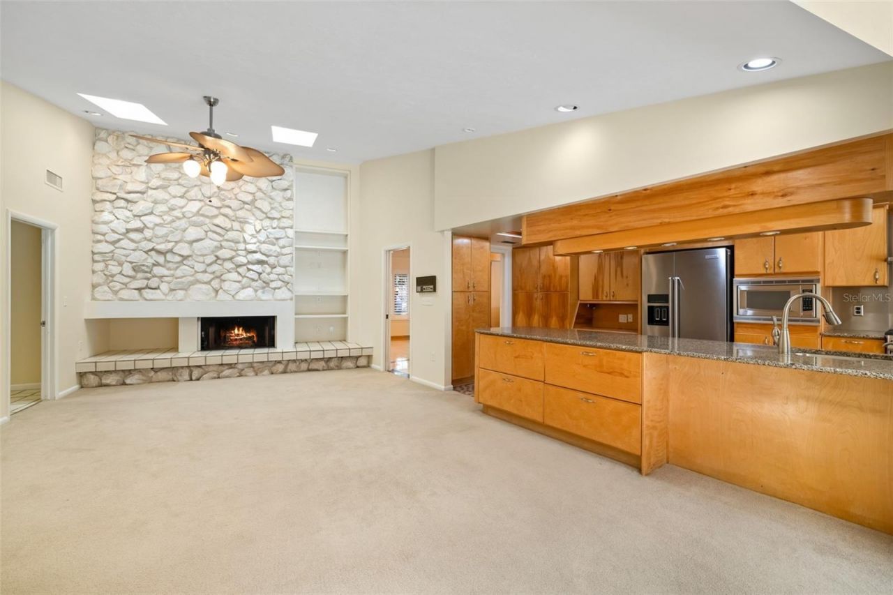 2345 NW 14th Place, Gainesville, FL 32605 Photo