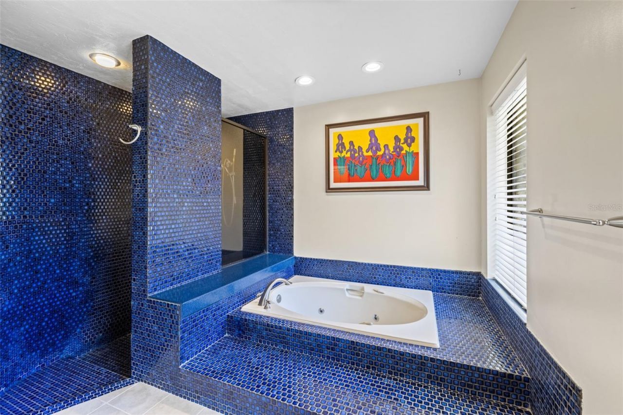 2345 NW 14th Place, Gainesville, FL 32605 Photo