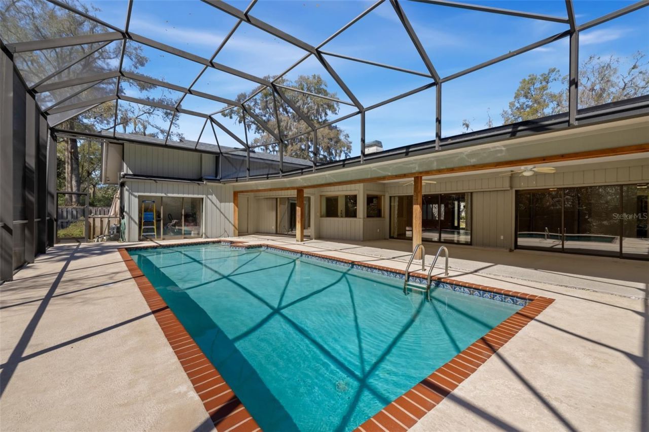 2345 NW 14th Place, Gainesville, FL 32605 Photo