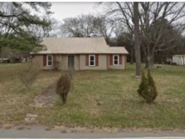 673 Old Shannon Rd , Lebanon, TN 37090