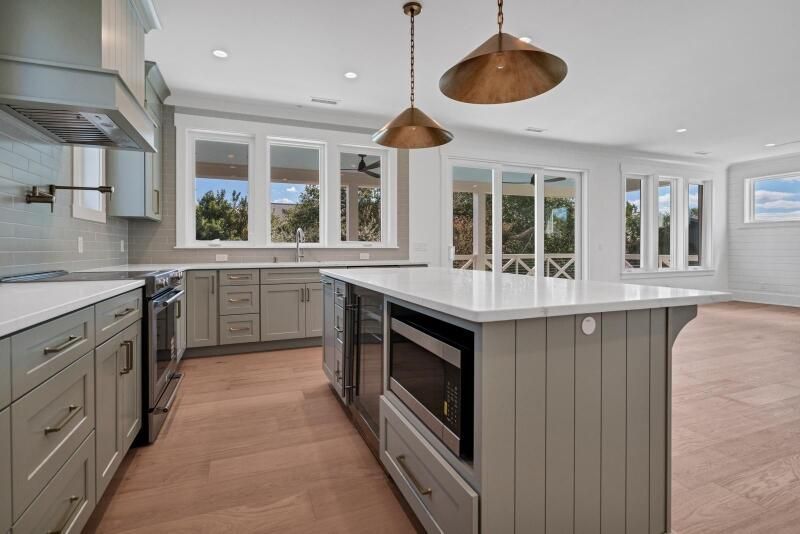 306 Sea View Lane Photo 12