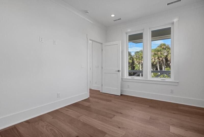 306 Sea View Lane Photo 32