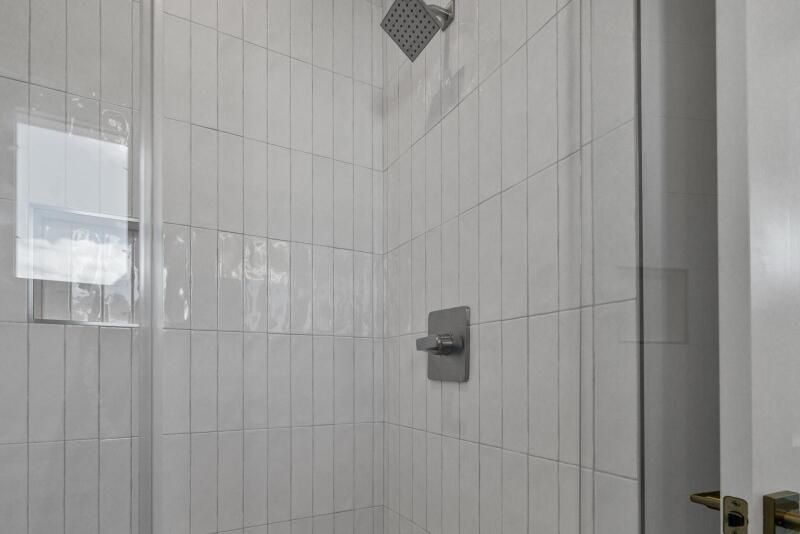 306 Sea View Lane Photo 63