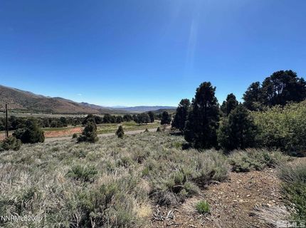 3242 Highland Way, Gardnerville, NV 89410 Photo