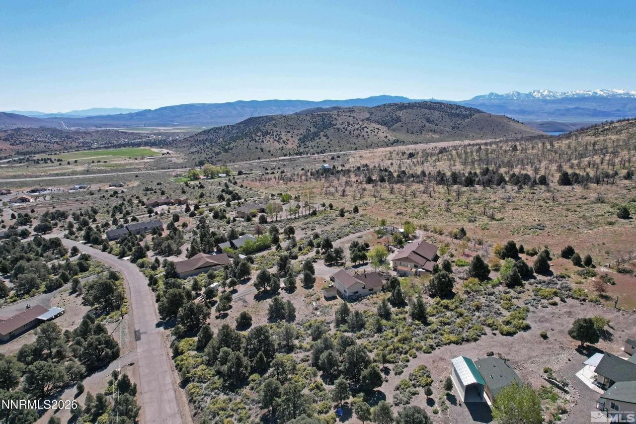 3242 Highland Way, Gardnerville, NV 89410 Photo