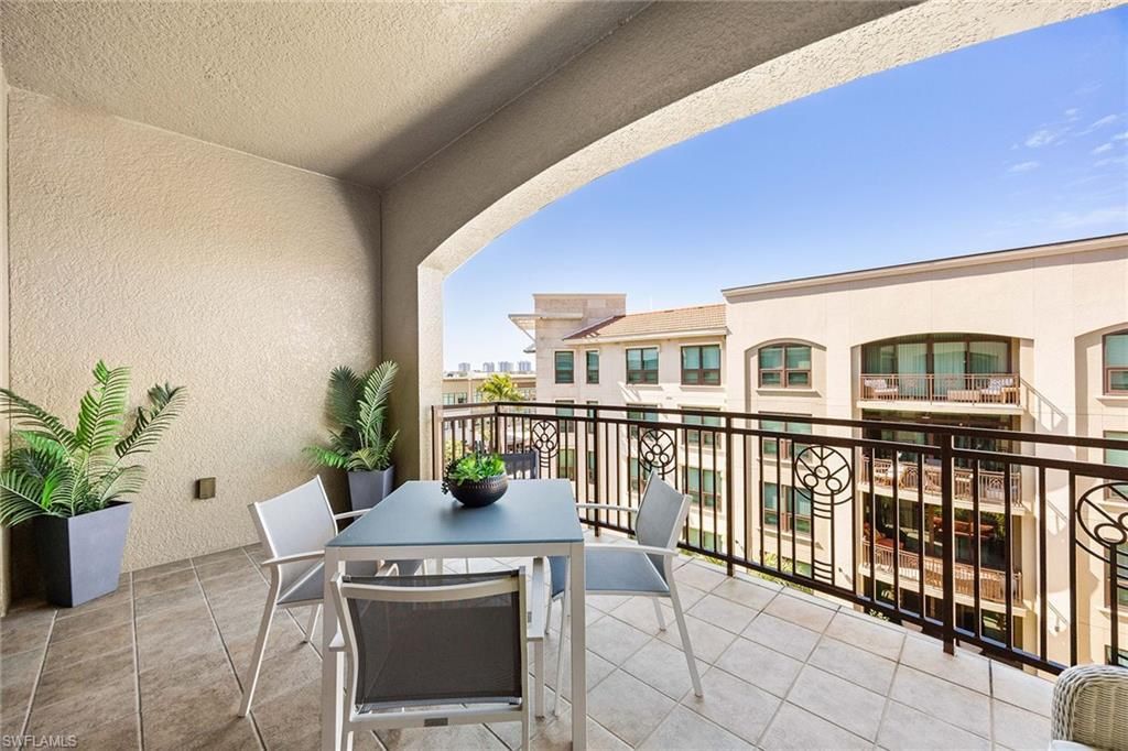 9123 Strada Pl, Unit 7501, Naples, FL 34108 Photo