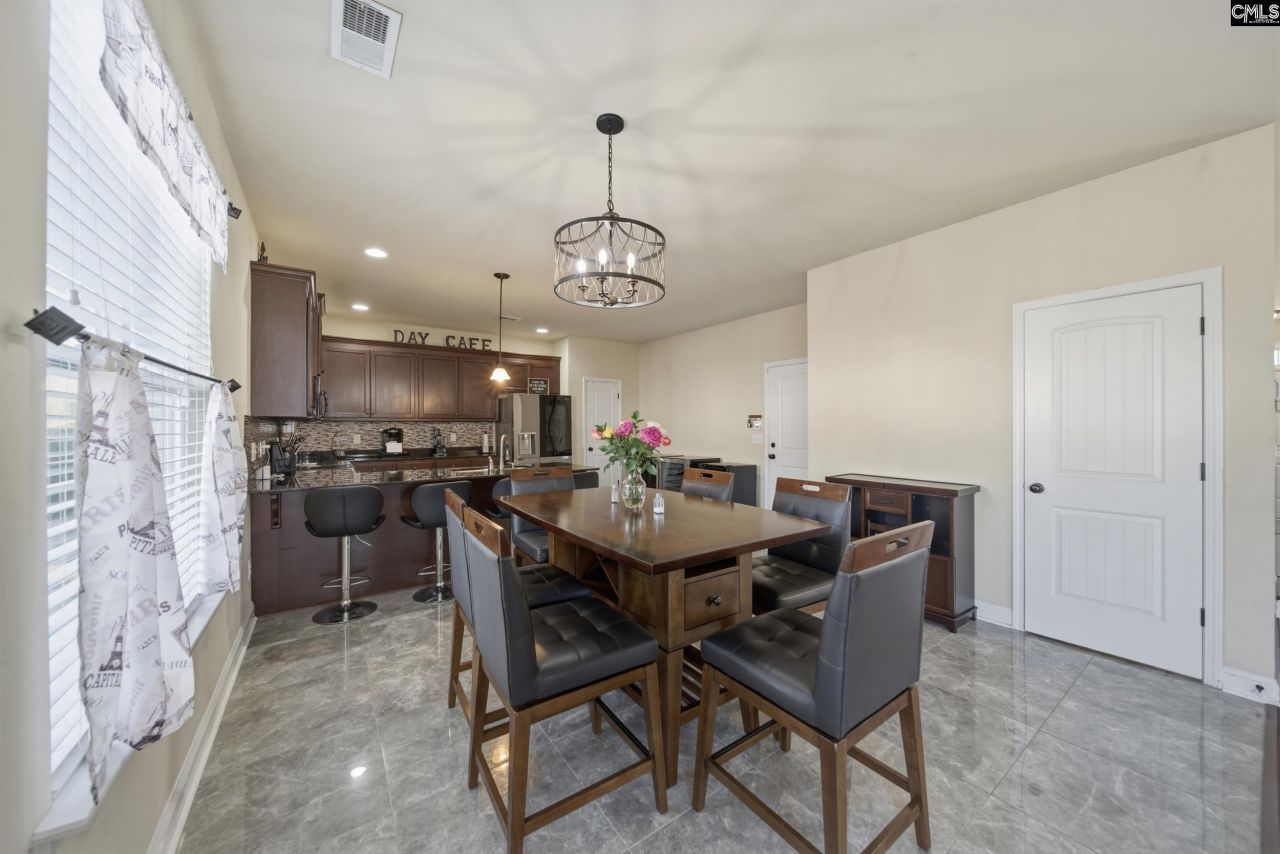 124 Farrow Pointe Lane  Photo 12