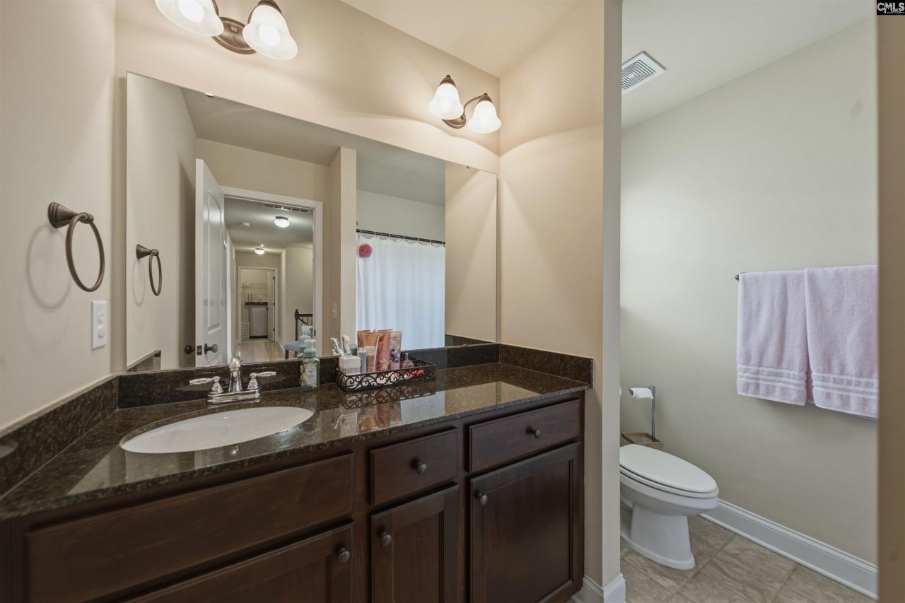 124 Farrow Pointe Lane  Photo 18