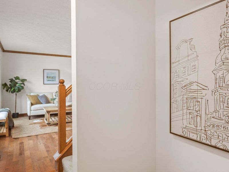 1299 Granfield Court, Columbus, OH 43230 Photo 10