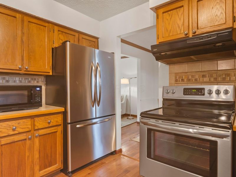 1299 Granfield Court, Columbus, OH 43230 Photo 18