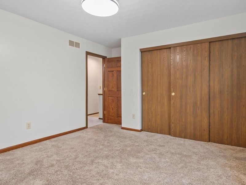 1299 Granfield Court, Columbus, OH 43230 Photo 38