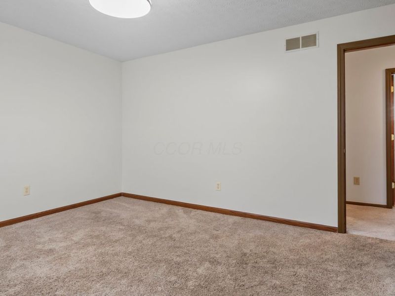 1299 Granfield Court, Columbus, OH 43230 Photo 41