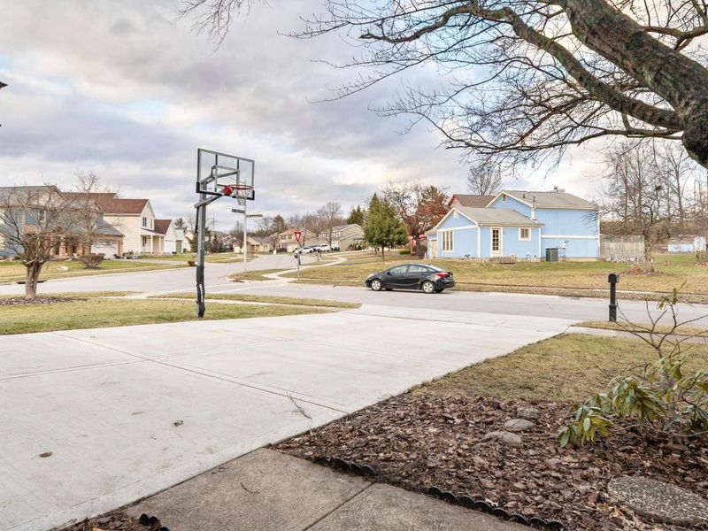 1299 Granfield Court, Columbus, OH 43230 Photo 5