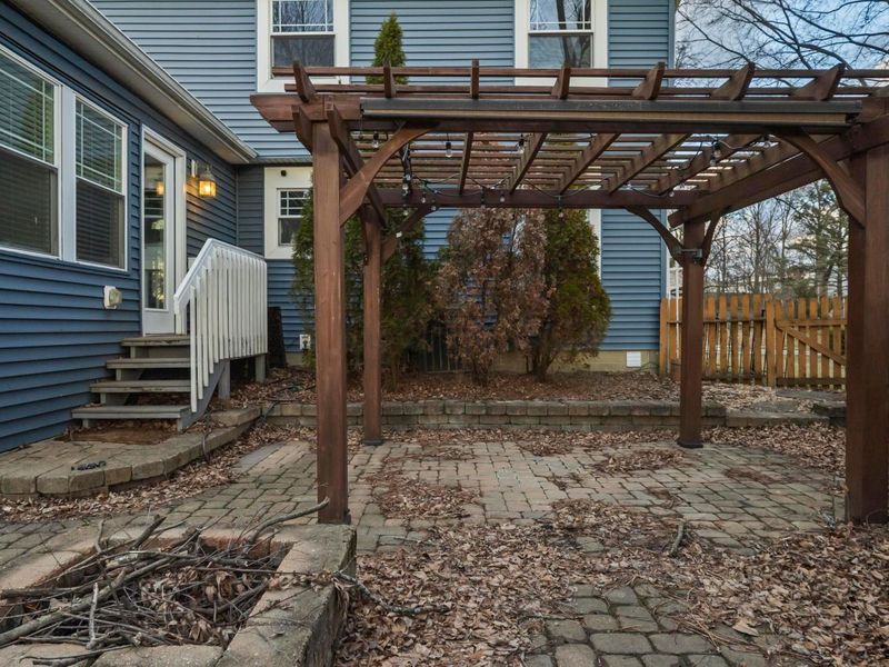 1299 Granfield Court, Columbus, OH 43230 Photo 8