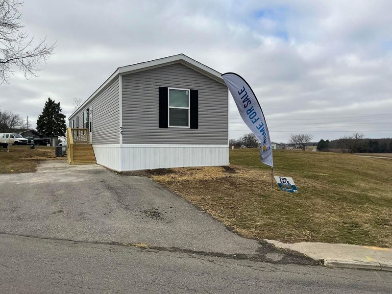 1330 Hanover Road, Unit 74, Delaware, OH 43015 Photo 2