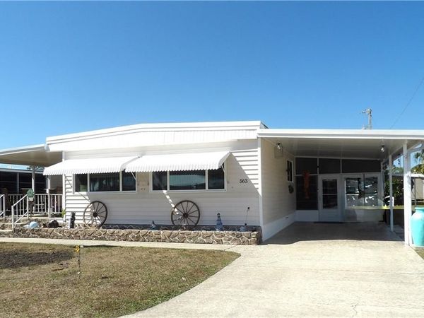 563 Timber LN S, NORTH FORT MYERS, FL 33917