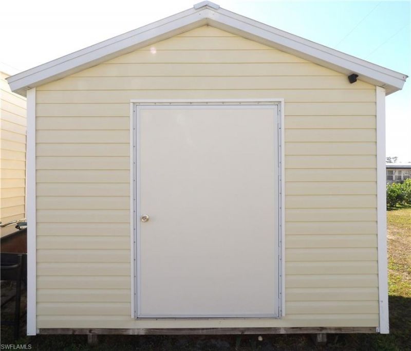 563 Timber Ln S, North Fort Myers, FL 33917 Photo