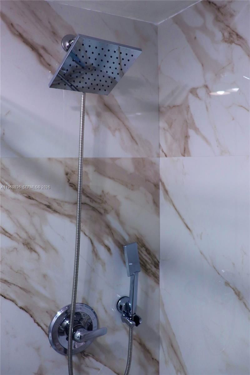 900 Saint Charles Pl , Unit 316, Pembroke Pines, FL 33026 Photo