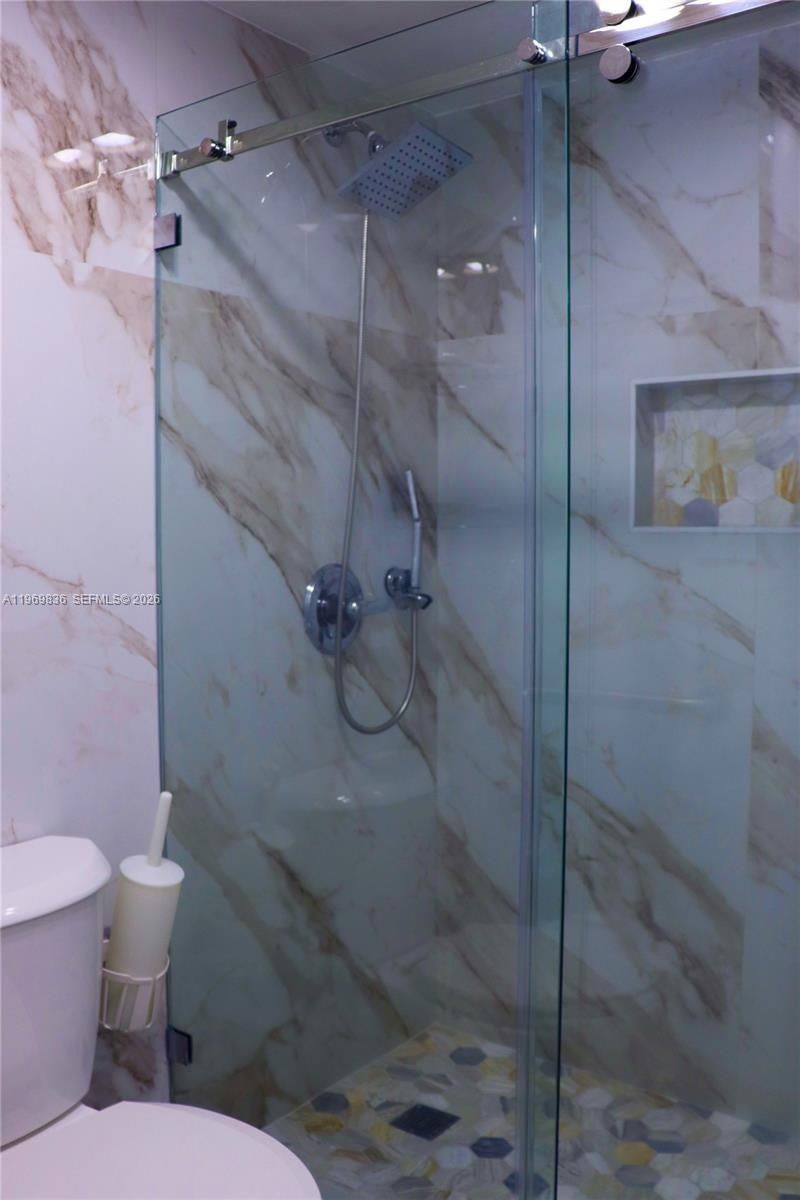 900 Saint Charles Pl , Unit 316, Pembroke Pines, FL 33026 Photo