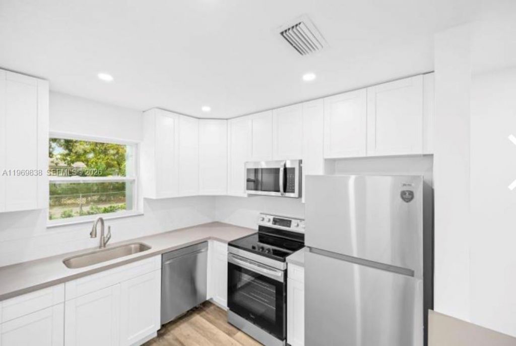 816 N Golf Dr , Unit n/a, Hollywood, FL 33021 Photo