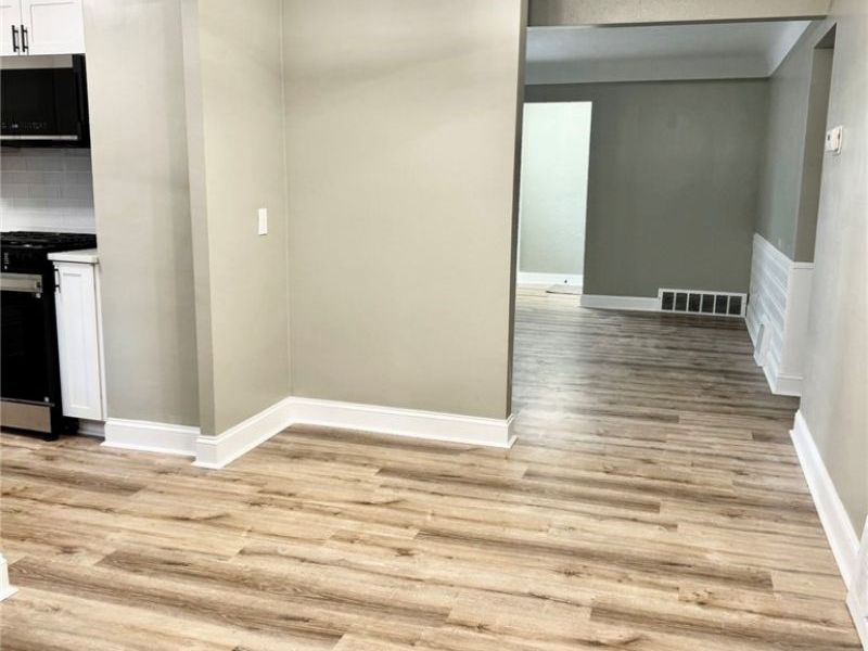 427 275 Street, Euclid, OH 44132 Photo 8