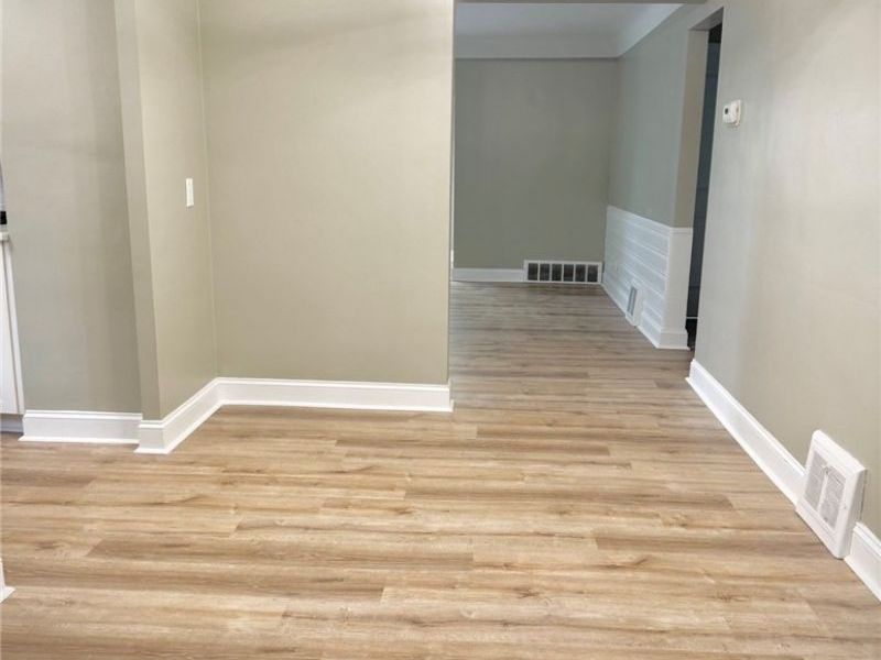 427 275 Street, Euclid, OH 44132 Photo 9