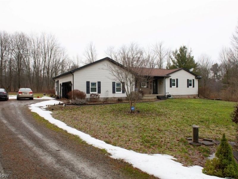 6060 Raccoon, Canfield, OH 44406 Photo 4