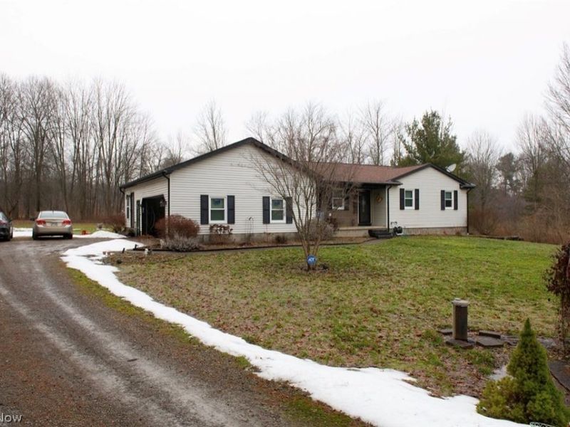 6060 Raccoon, Canfield, OH 44406 Photo 5