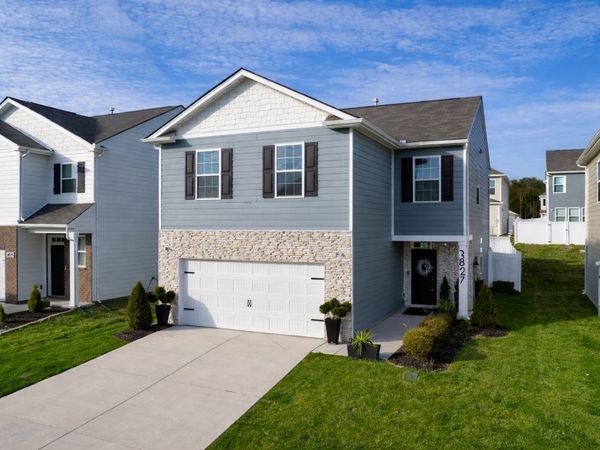 1827 Wellwood Ln, Lebanon, TN 37087