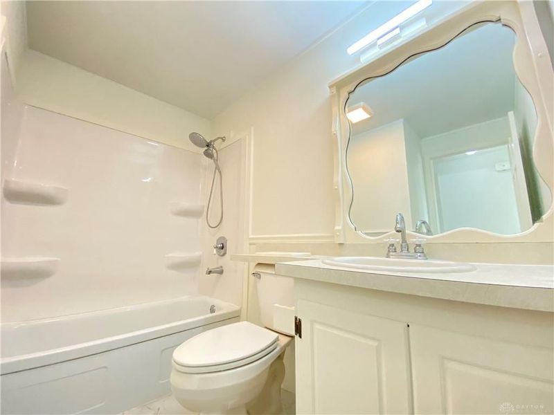 5100 Pocono Drive, Dayton, OH 45424 Photo 19