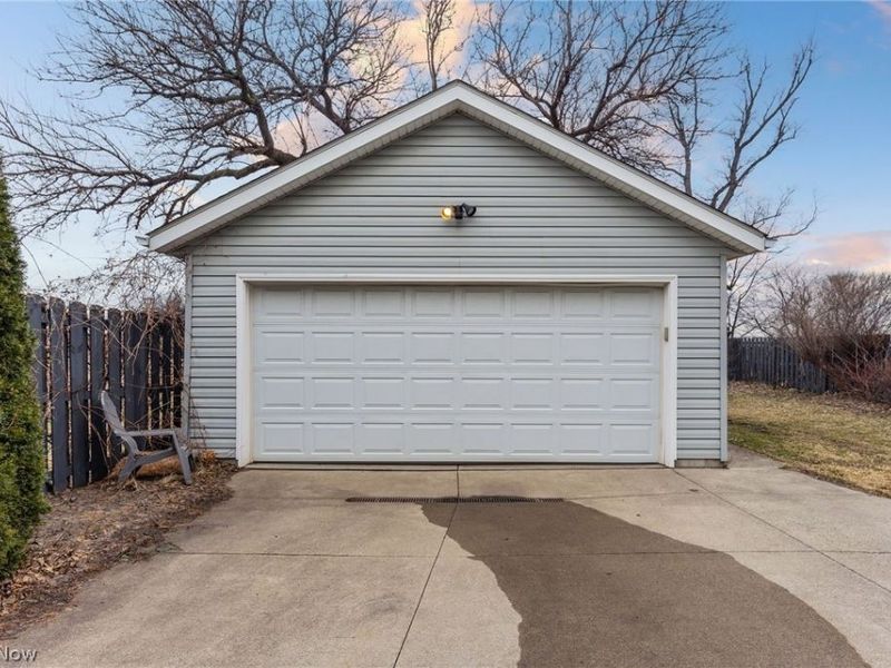 5206 Herman Avenue, Cleveland, OH 44102 Photo 48